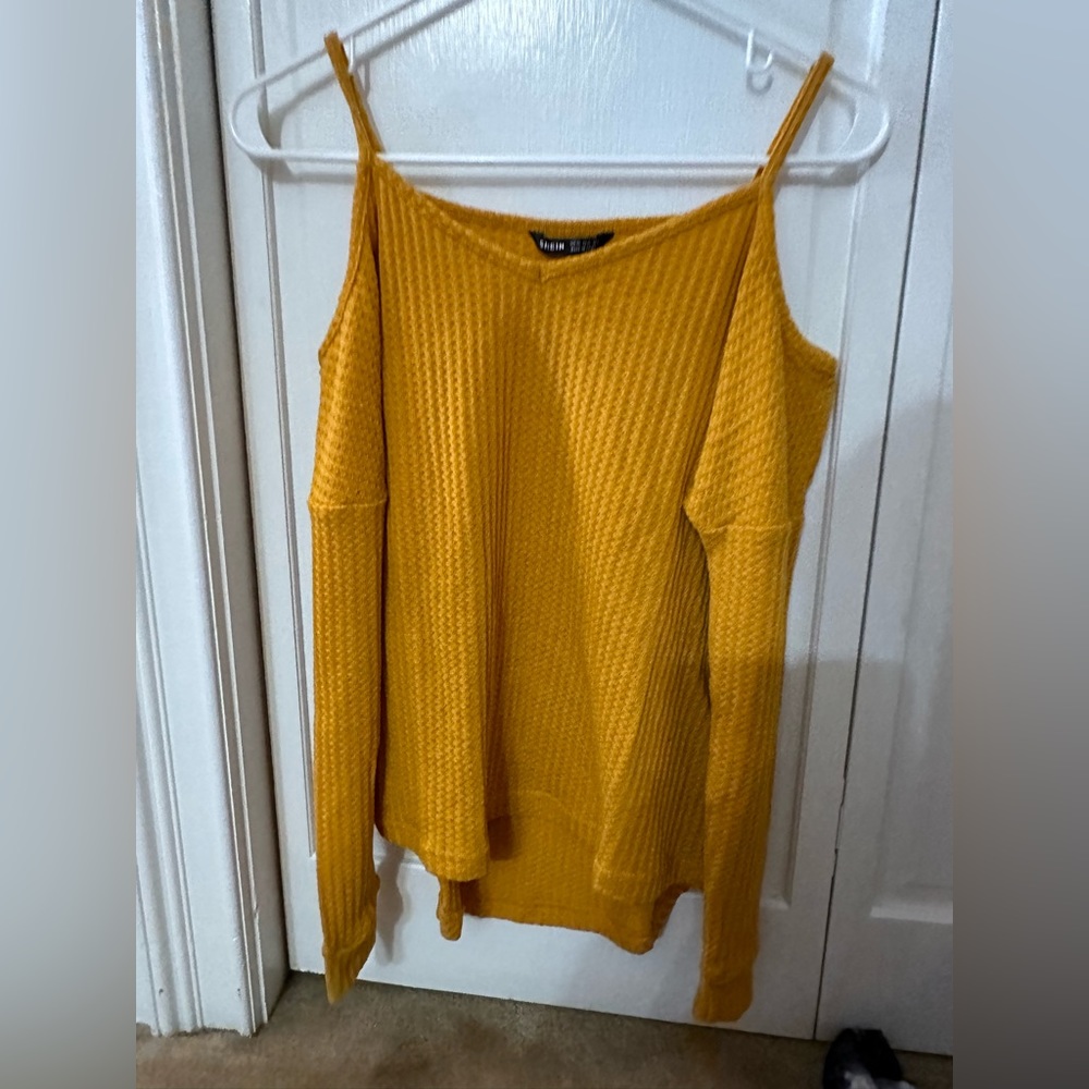 Off the shoulder top!